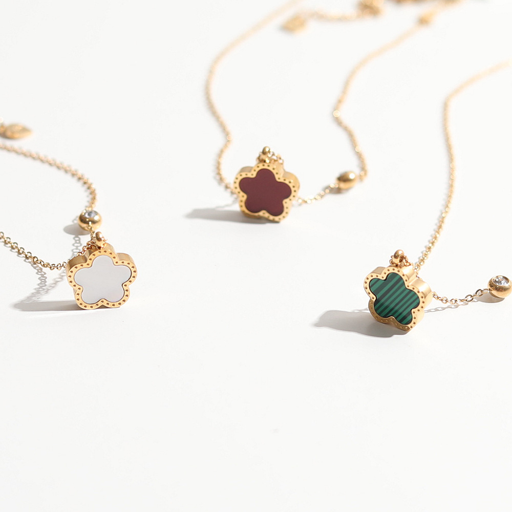 Stainless Steel 18K Gold Plate - Red Clover Flower 评论和价格